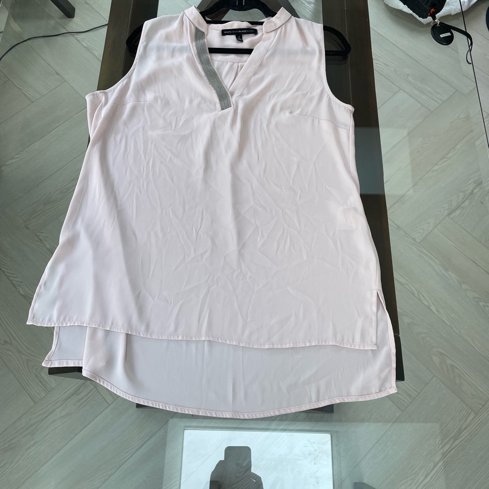 White House Black Market Light Pink Sleeveless Blouse